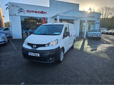 NISSAN NV200