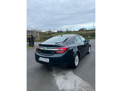 VAUXHALL INSIGNIA