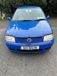 2001 - Volkswagen Polo Manual