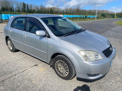 2004 - Toyota Corolla Manual