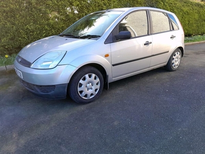 2005 - Ford Fiesta Manual