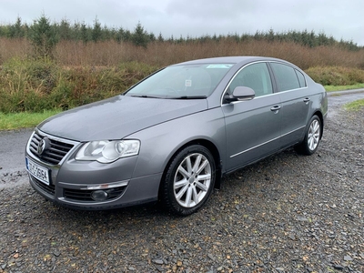 2007 - Volkswagen Passat Manual