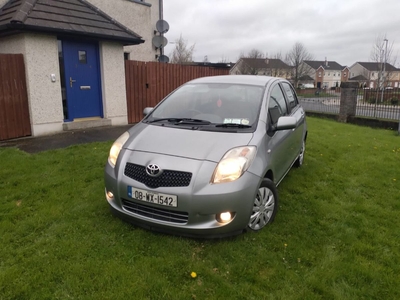 2008 - Toyota Yaris Manual