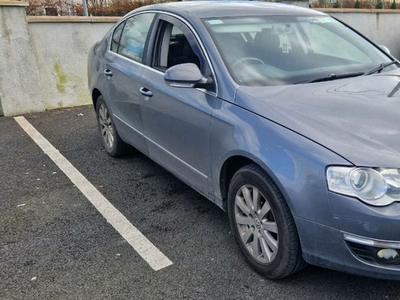 2008 - Volkswagen Passat Manual