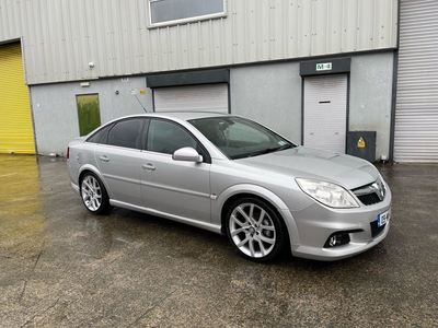 2009 - Vauxhall Vectra ---