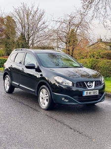 2010 - Nissan Qashqai+2 ---