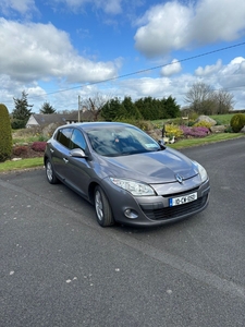 2010 - Renault Megane Manual