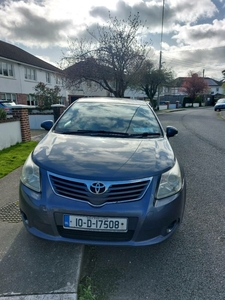 2010 - Toyota Avensis Manual