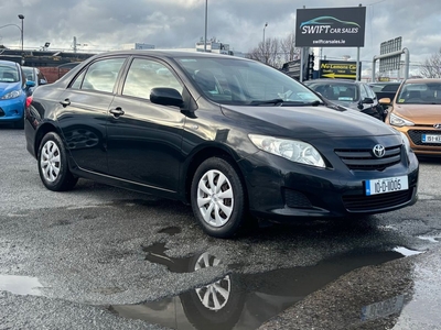 2010 - Toyota Corolla Manual