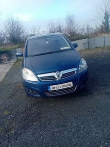 2010 - Vauxhall Zafira ---