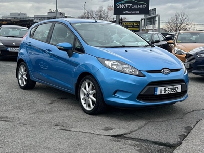 2011 - Ford Fiesta Manual