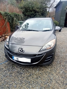 2011 - Mazda 3 Manual