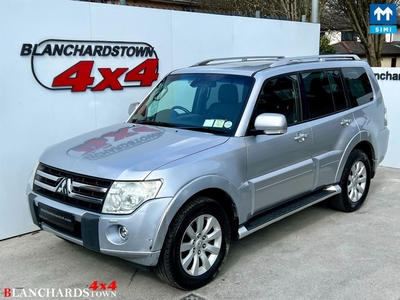 2011 Mitsubishi Pajero