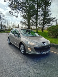 2011 - Peugeot 308 Manual