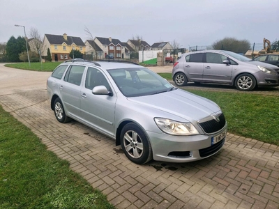 2011 - Skoda Octavia Manual