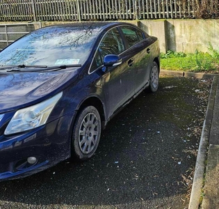 2011 - Toyota Avensis Manual