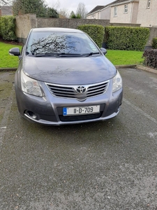 2011 - Toyota Avensis Manual