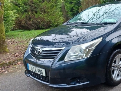 2011 - Toyota Avensis Manual