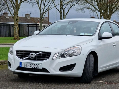 2011 - Volvo S60 Manual