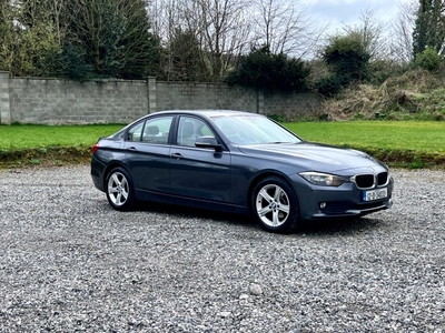 2012 - BMW 3-Series Manual