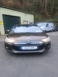 2012 - Citroen DS 4 Manual