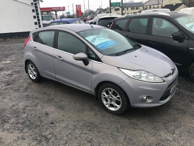 2012 - Ford Fiesta Manual