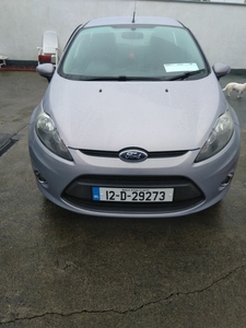 2012 - Ford Fiesta Manual