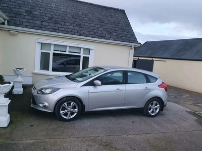 2012 - Ford Focus Manual