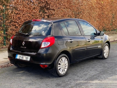 2012 - Renault Clio Manual