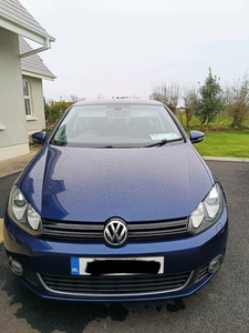 2012 - Volkswagen Golf Automatic