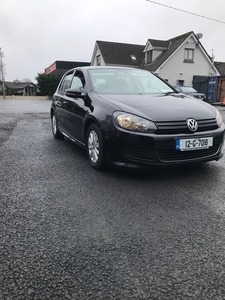 2012 - Volkswagen Golf Manual