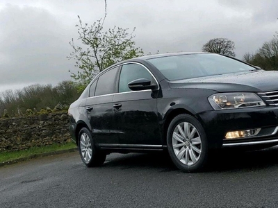 2012 - Volkswagen Passat Manual