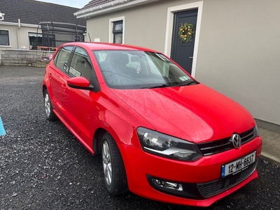 2012 - Volkswagen Polo Automatic