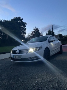 2013 - Volkswagen CC Manual