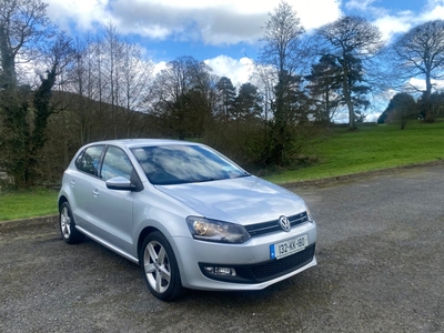 2013 - Volkswagen Polo Automatic