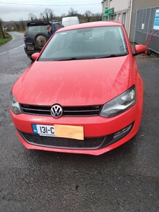 2013 - Volkswagen Polo Manual