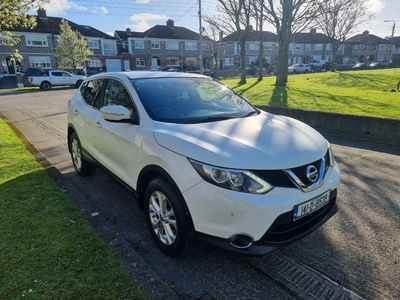 2014 - Nissan Qashqai Manual