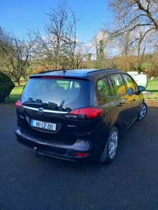 2014 - Opel Zafira Manual