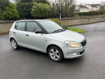 2014 - Skoda Fabia Manual