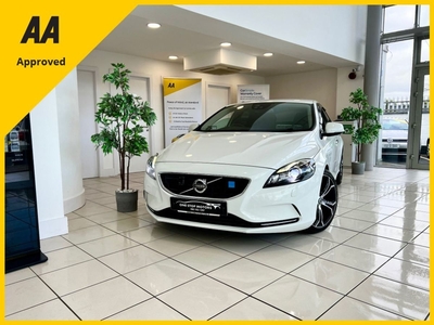 2014 - Volvo V40 Automatic