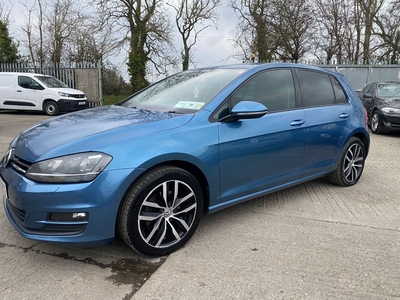 2015 - Volkswagen Golf Manual