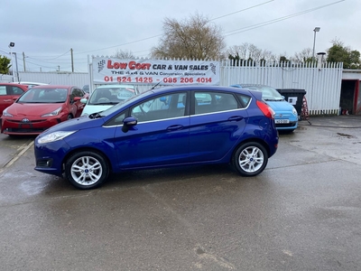 2016 - Ford Fiesta Manual