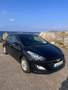 2016 - Hyundai i30 Manual