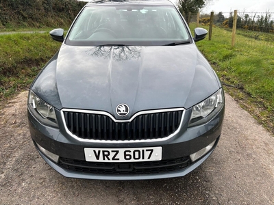 2016 - Skoda Octavia Manual