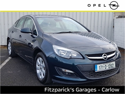 2017 - Opel Astra Manual