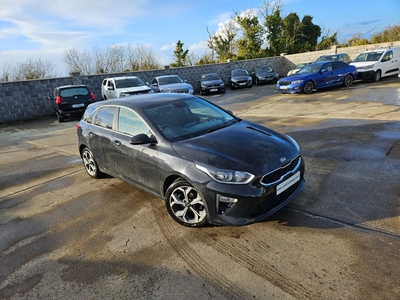 2019 - Kia Ceed Manual