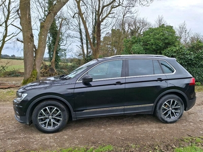 2019 - Volkswagen Tiguan Manual