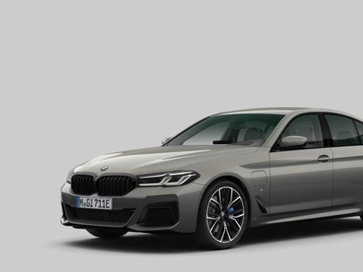 2021 - BMW 5-Series Automatic