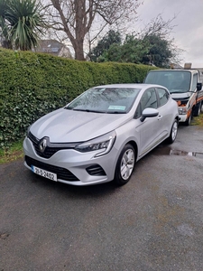 2021 - Renault Clio Manual