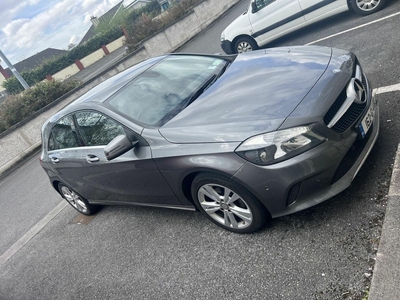 2016 - Mercedes-Benz A-Class Manual